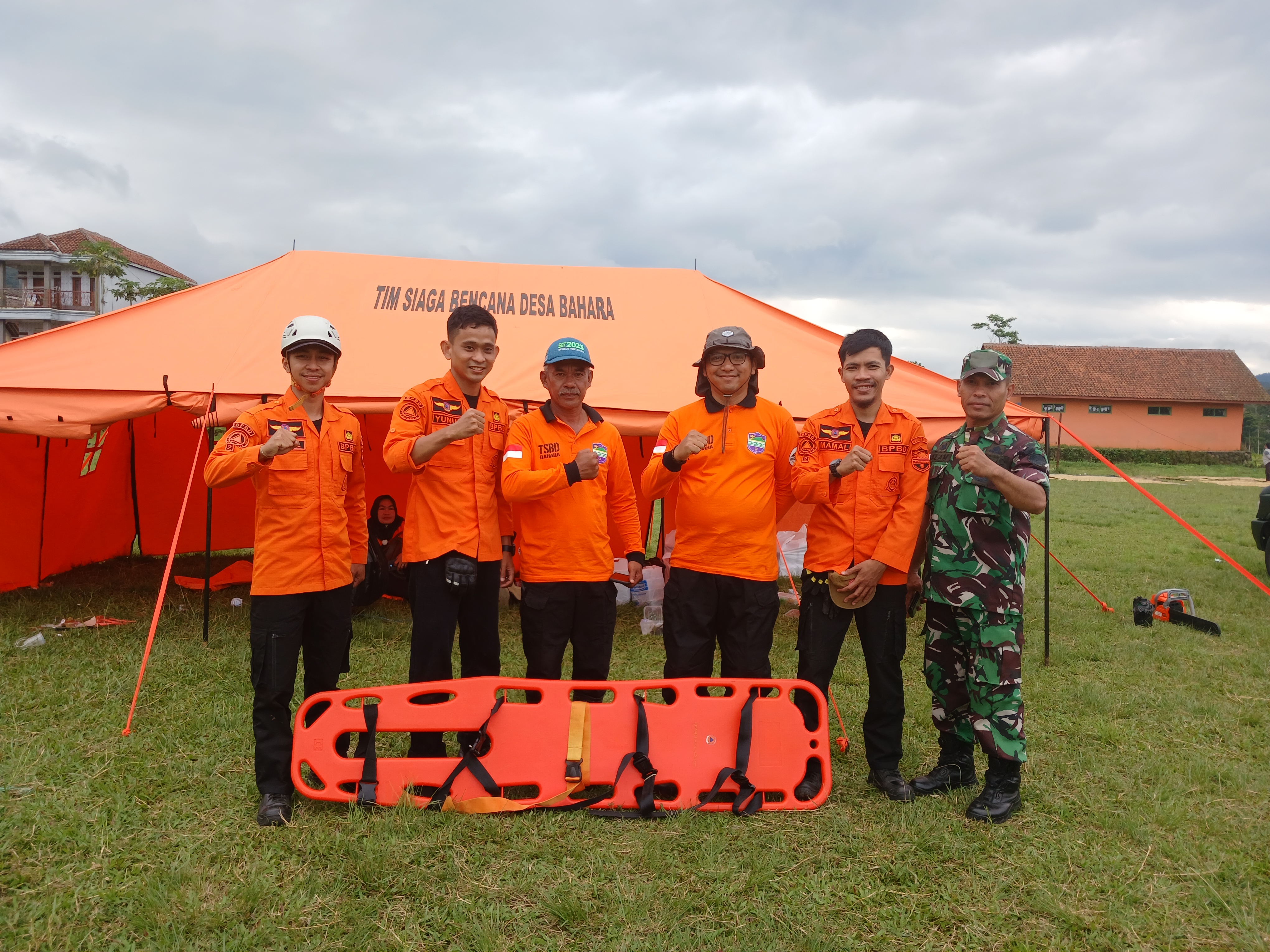PELATIHAN DAN PEMBINAAN TANGGAP BENCANA SKALA LOKAL DESA